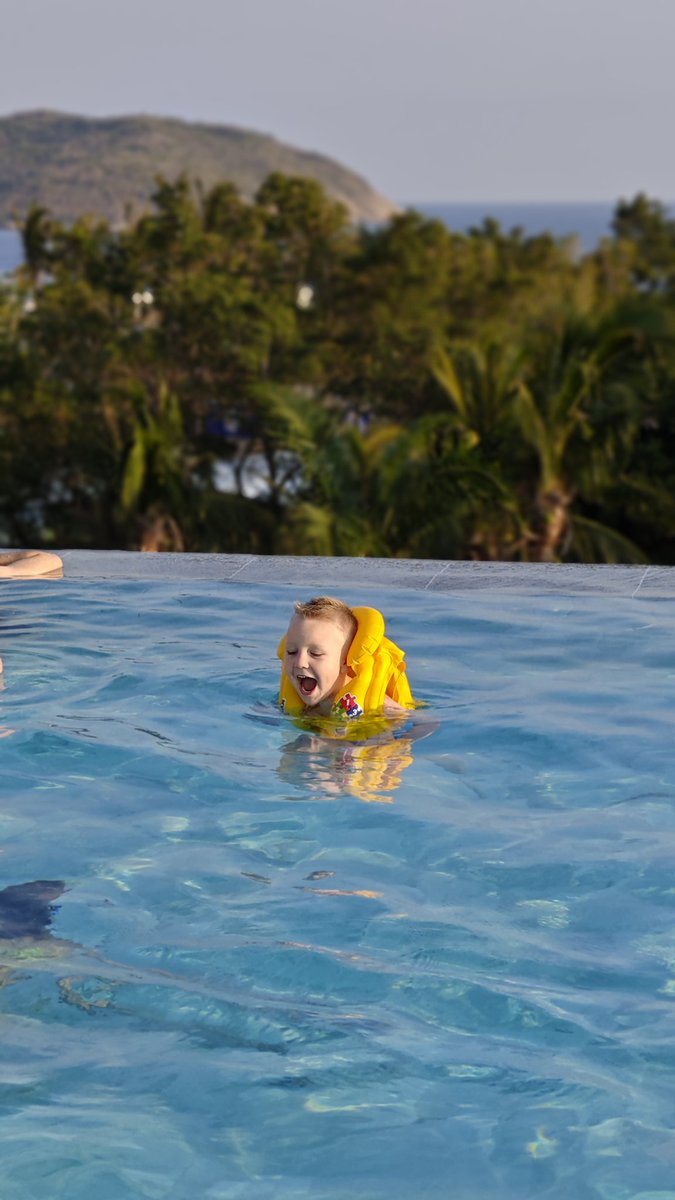 Предводитель tweet media