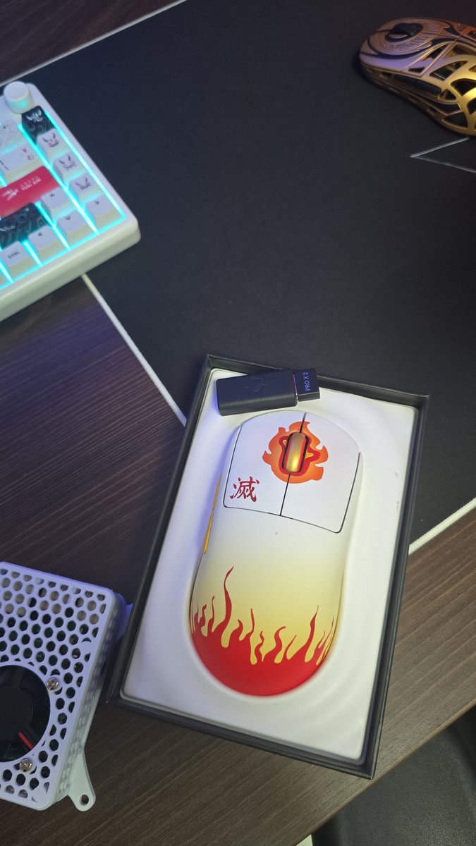 MIRA B1akk0 tweet media