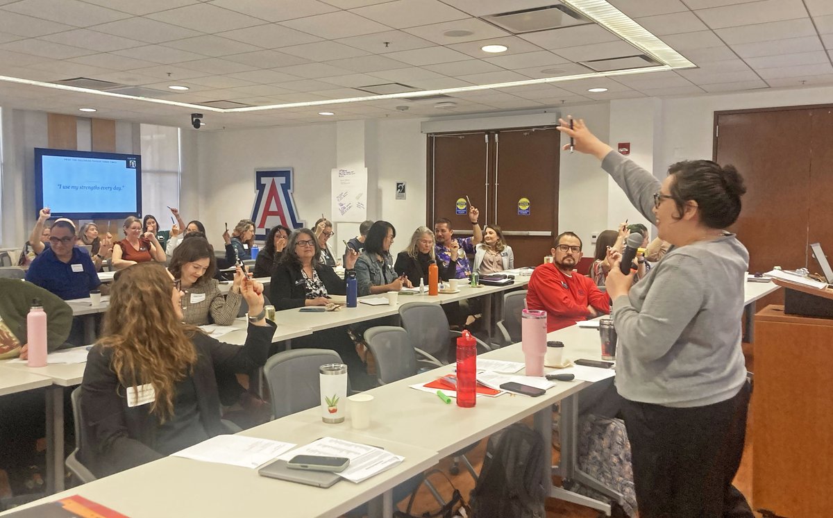 uazfaculty's tweet photo. The Campus Leadership Mentoring Program kicked off the day with energizing conversations around work values, leadership strengths, and how to thrive in their roles. 🐾 #MENTOR Institute #LeadershipInAction #Faculty Affairs https://t.co/N5pKwZA9SF