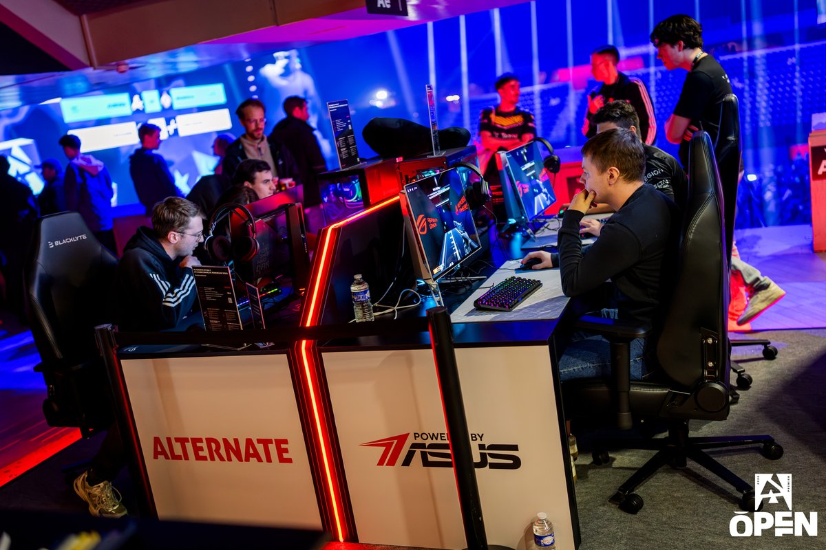 BLAST Premier 💥 tweet media