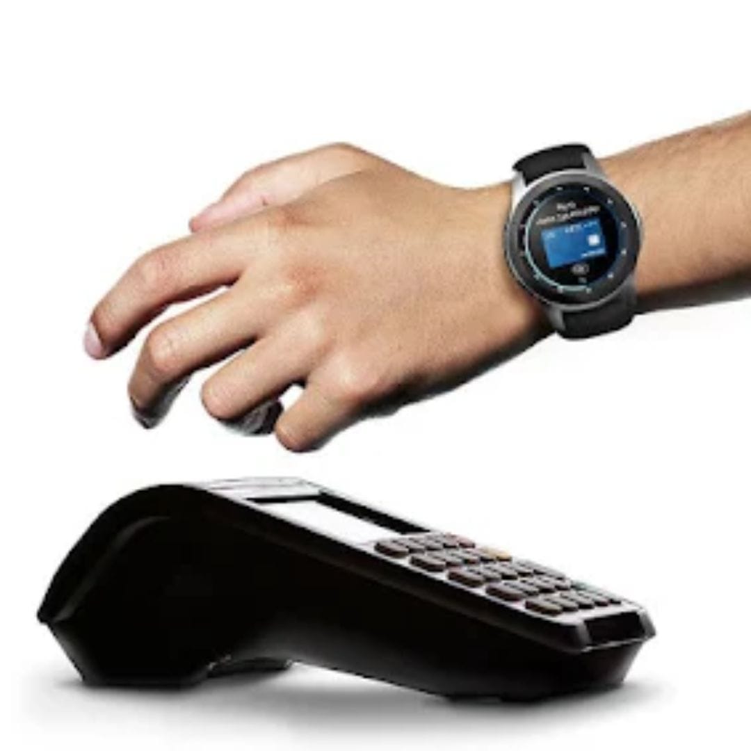 罗尼 🐉 💋 🍴 🧙🏻 tweet media