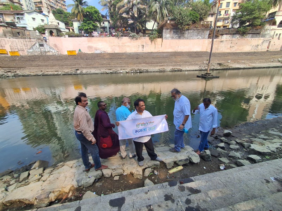 🍉Tushar GANDHI🇵🇸 Manavta Meri Jaat tweet media