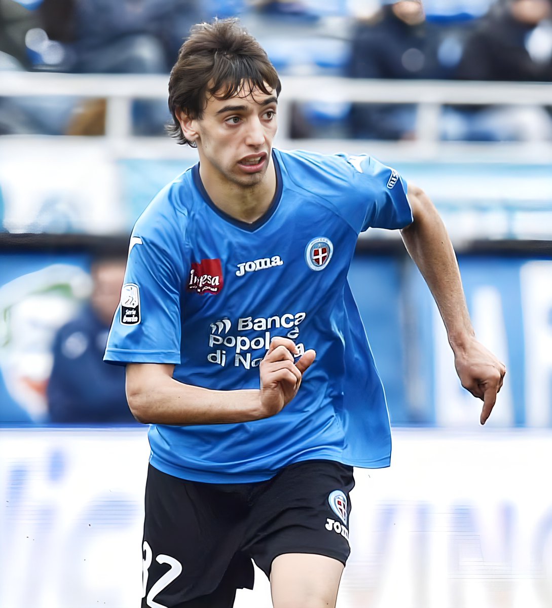 Boy Chester 💤 tweet media