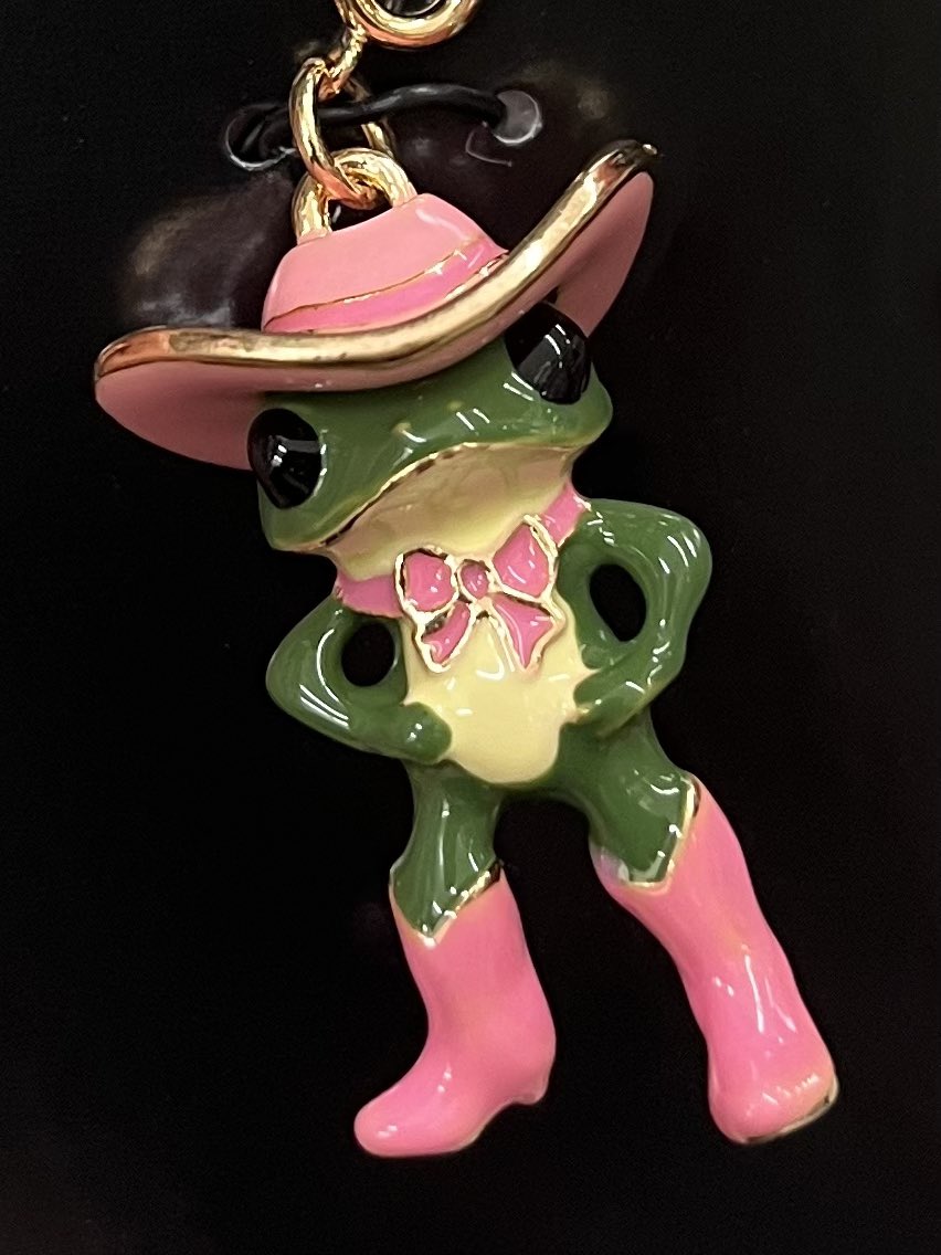 Mako ⚓🦈 tweet media