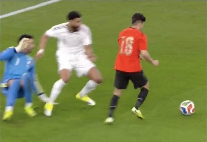 غـيم🇧🇷|يارب النخبه للأهلي tweet media