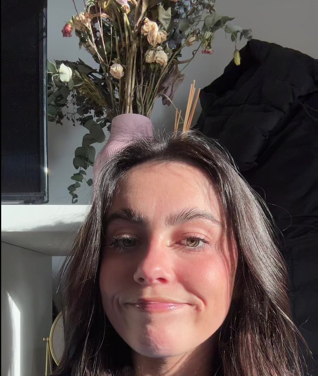 ameetsi🌼 tweet media