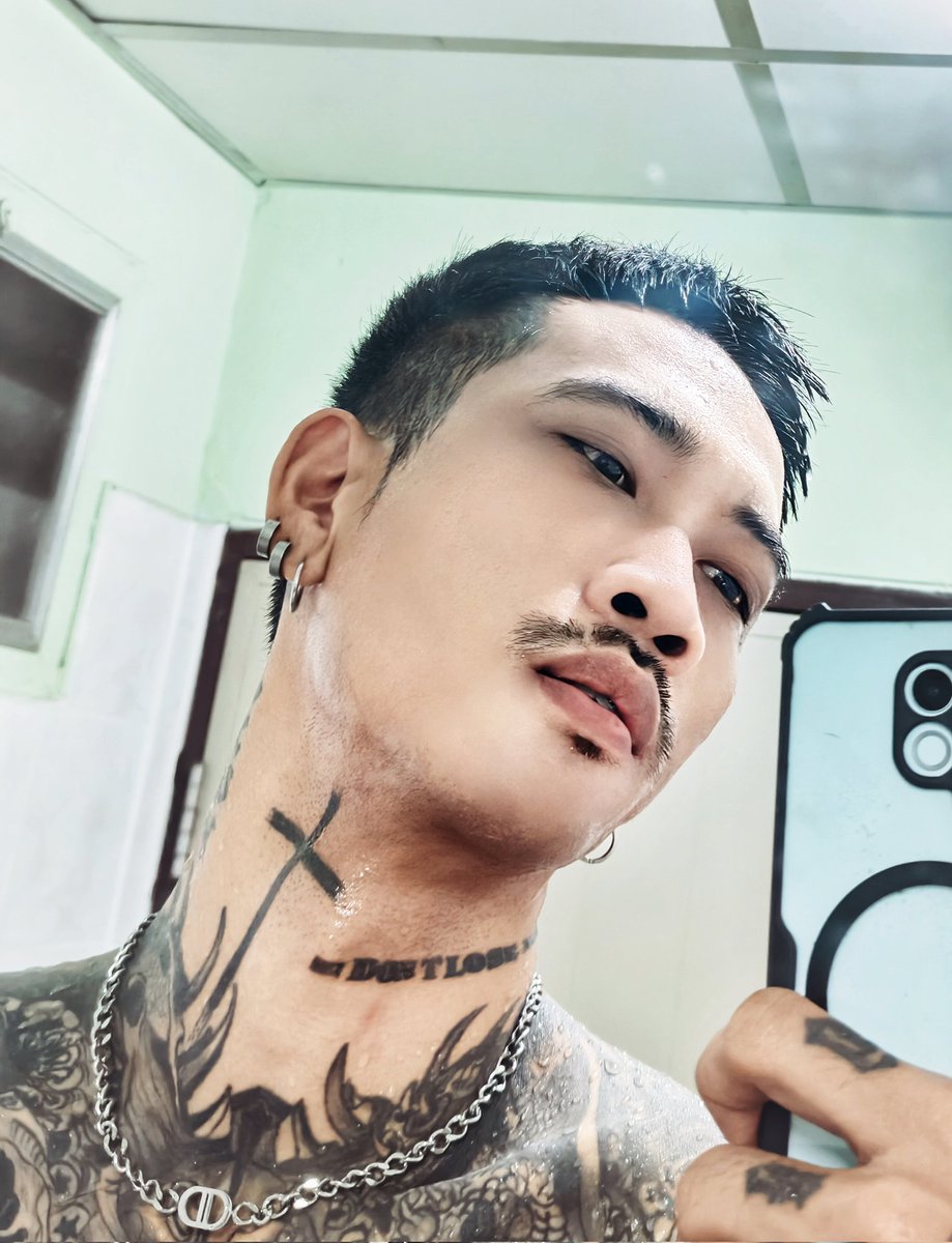 นายปลาดูด tweet media