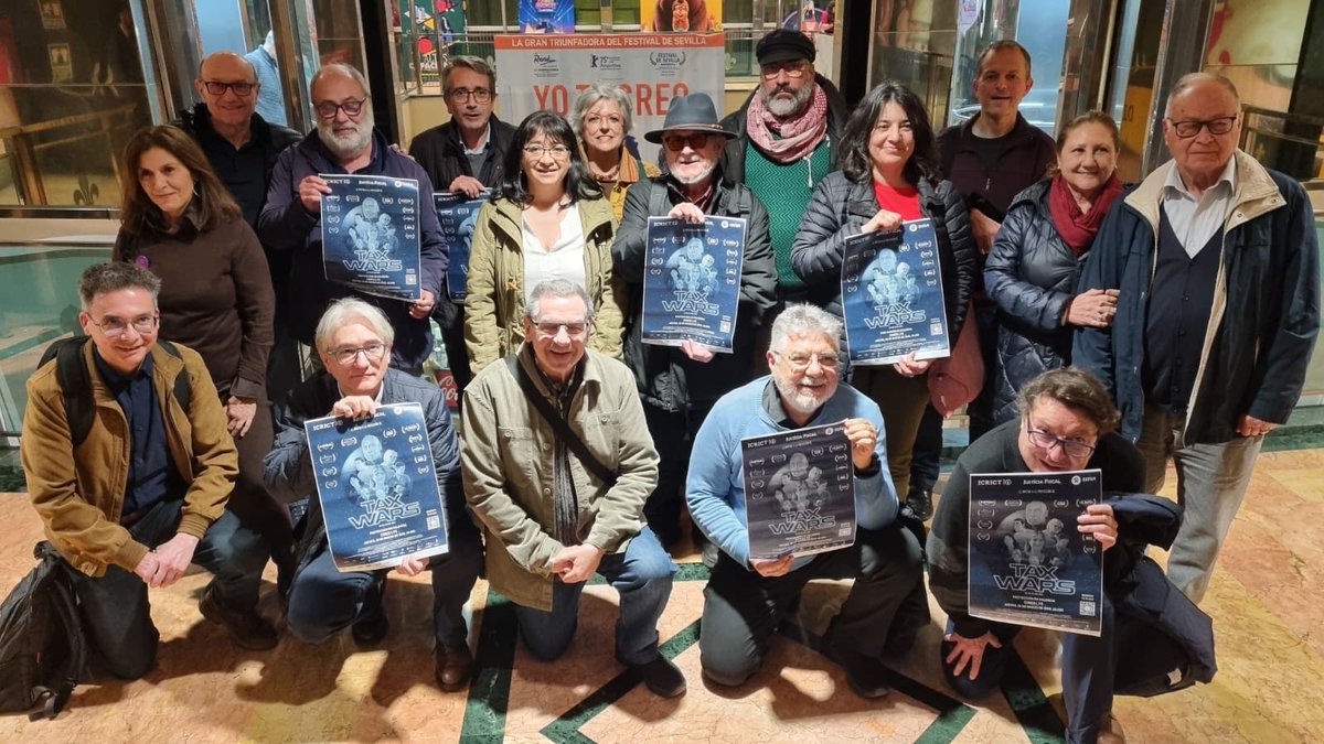 VicentMauri's tweet photo. Ahir, als cines Lys, va tindre lloc un acte de la Campanya per la Justícia Fiscal amb la projecció de Tax Wars. Sense justícia fiscal no hi ha justícia social.@JusticiaFis @Oxfam @InterSolidaria @acicom_ https://t.co/yZGREqhO0K