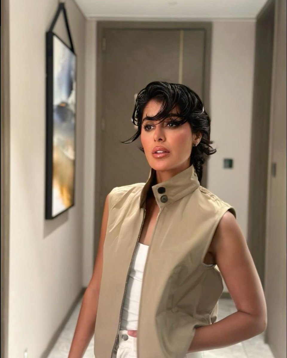 𝑏𝑎𝑠ℎ𝑎𝑦𝑒𝑟 tweet media