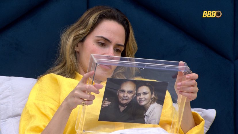 Ana Paula Renault 🧙🏻‍♀️ tweet media