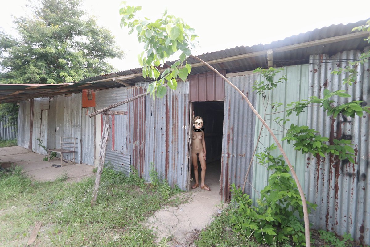 S U P i T R A tweet media