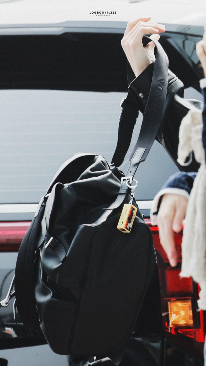 logbookP.323 tweet media