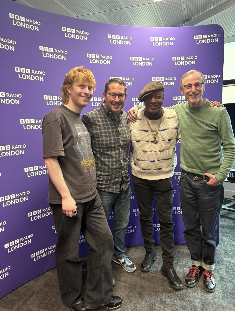 Gary Crowley tweet media