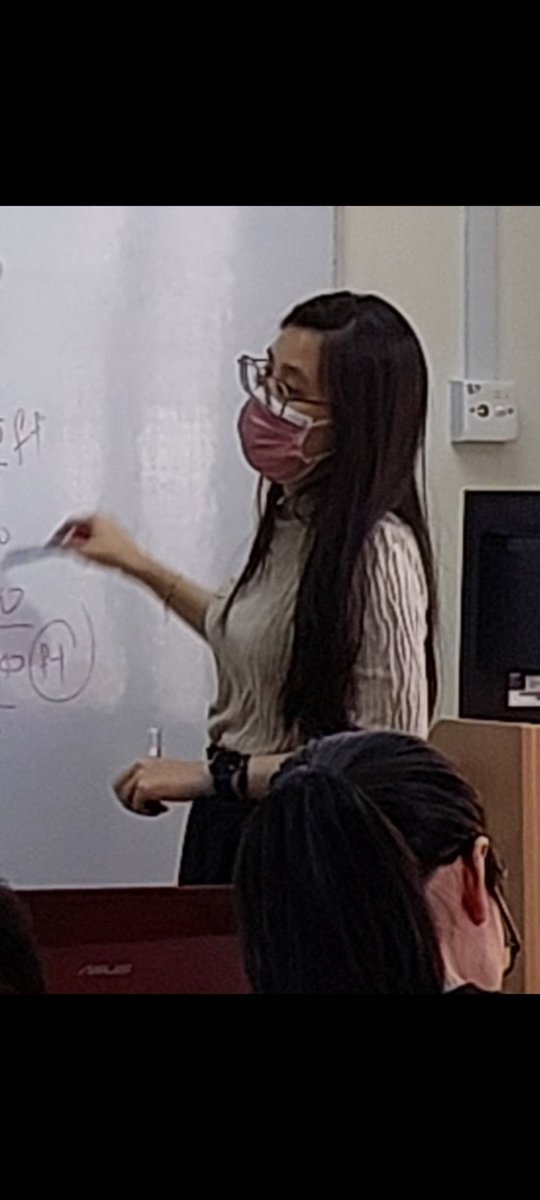 Bbiuah's tweet photo. 最想操的女教师 肤白貌美屁股和奶子大 每次上课看着她的胸前两颗抖动大奶幻想着揉她的奶头后入她鲍鱼跟她做爱 https://t.co/JxoqKsZvh7