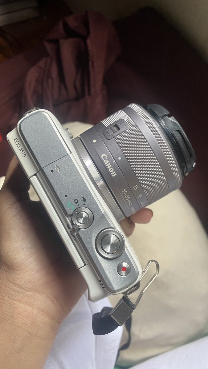 knock knock✊🏻 tweet media