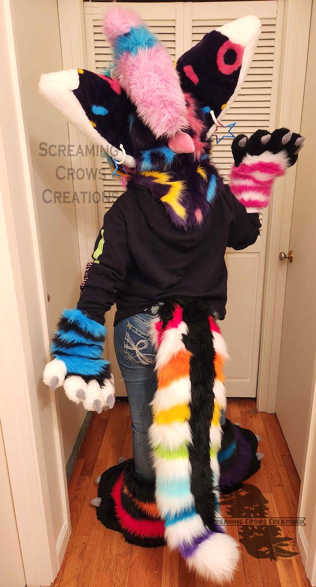 ScreamingCrowsCreations 🔜 FurryMigration tweet media
