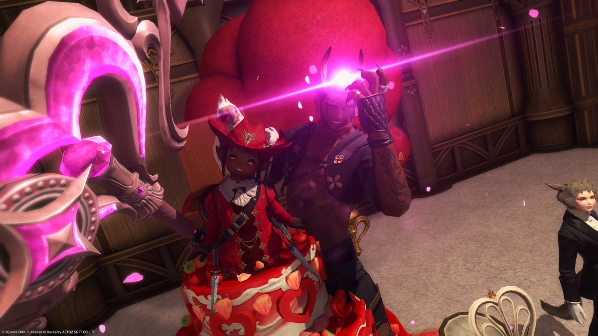 FF14_KhaLL's tweet photo. 부대 내 롤란베리 드레스 사건 https://t.co/tTwQdz5xMO