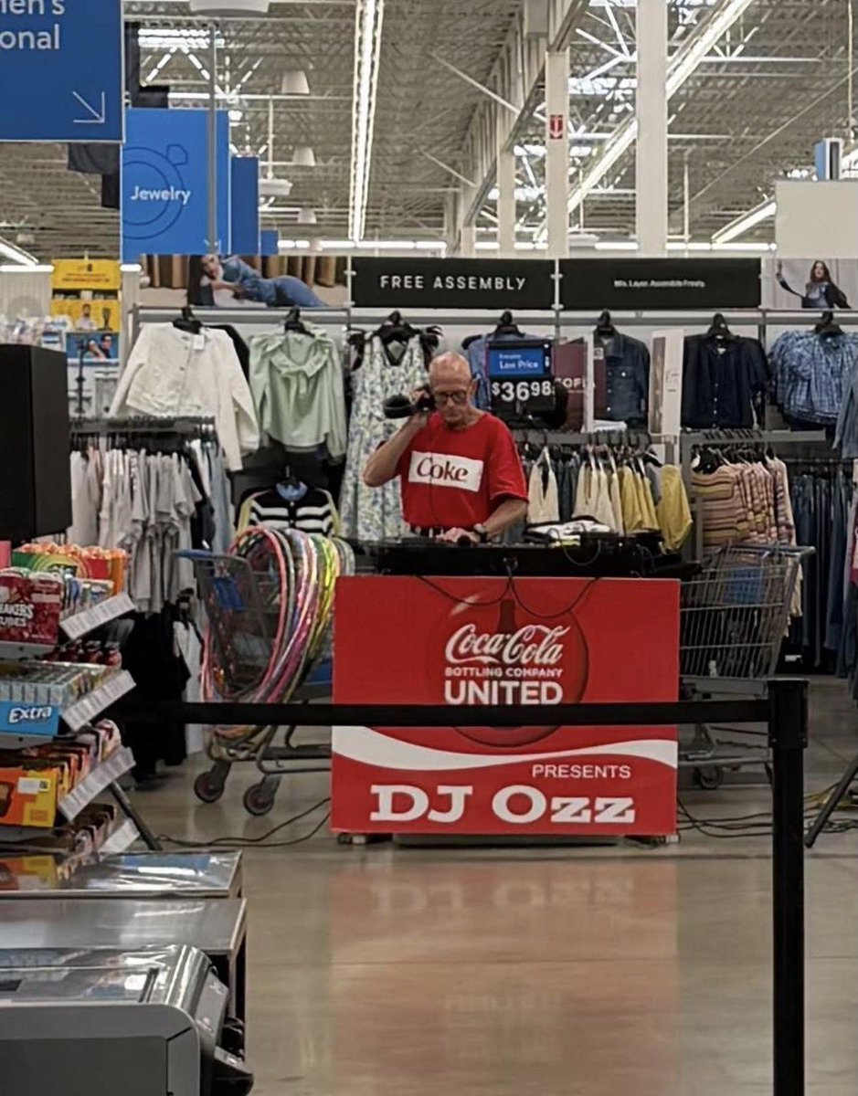 Everything going OK at work, <a href="/notthefakeSVP/">Scott Van Pelt</a> ?