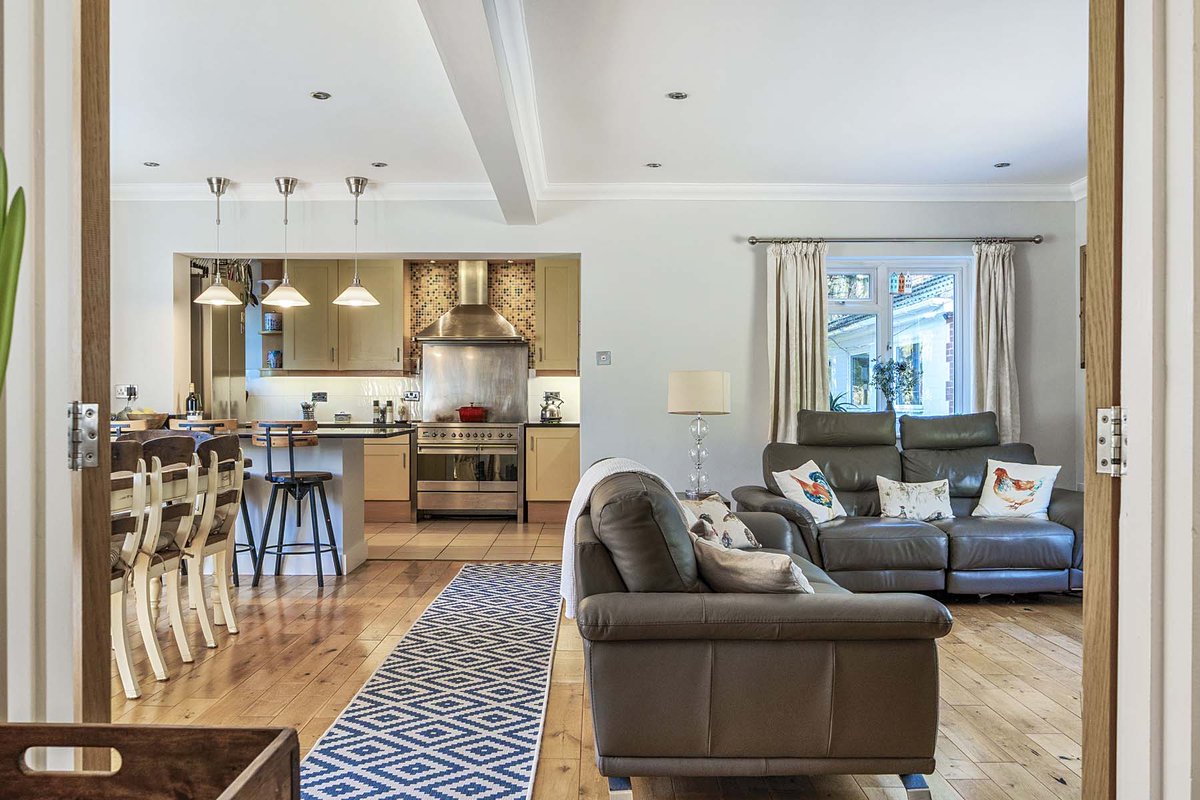 Warmingham & Co tweet media