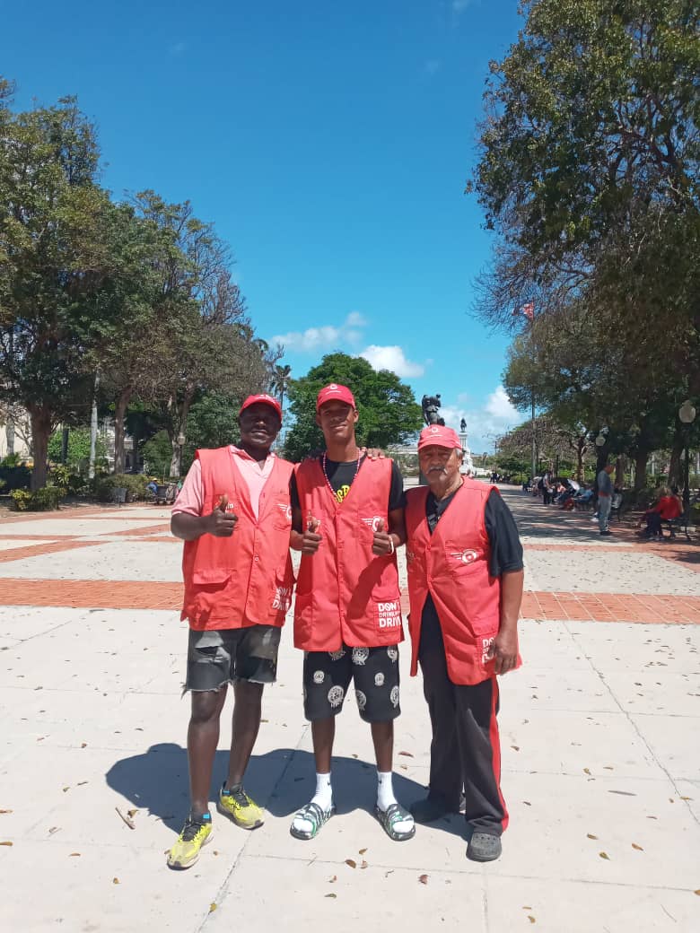 Legally required to stay in 5 star hotels tweet media