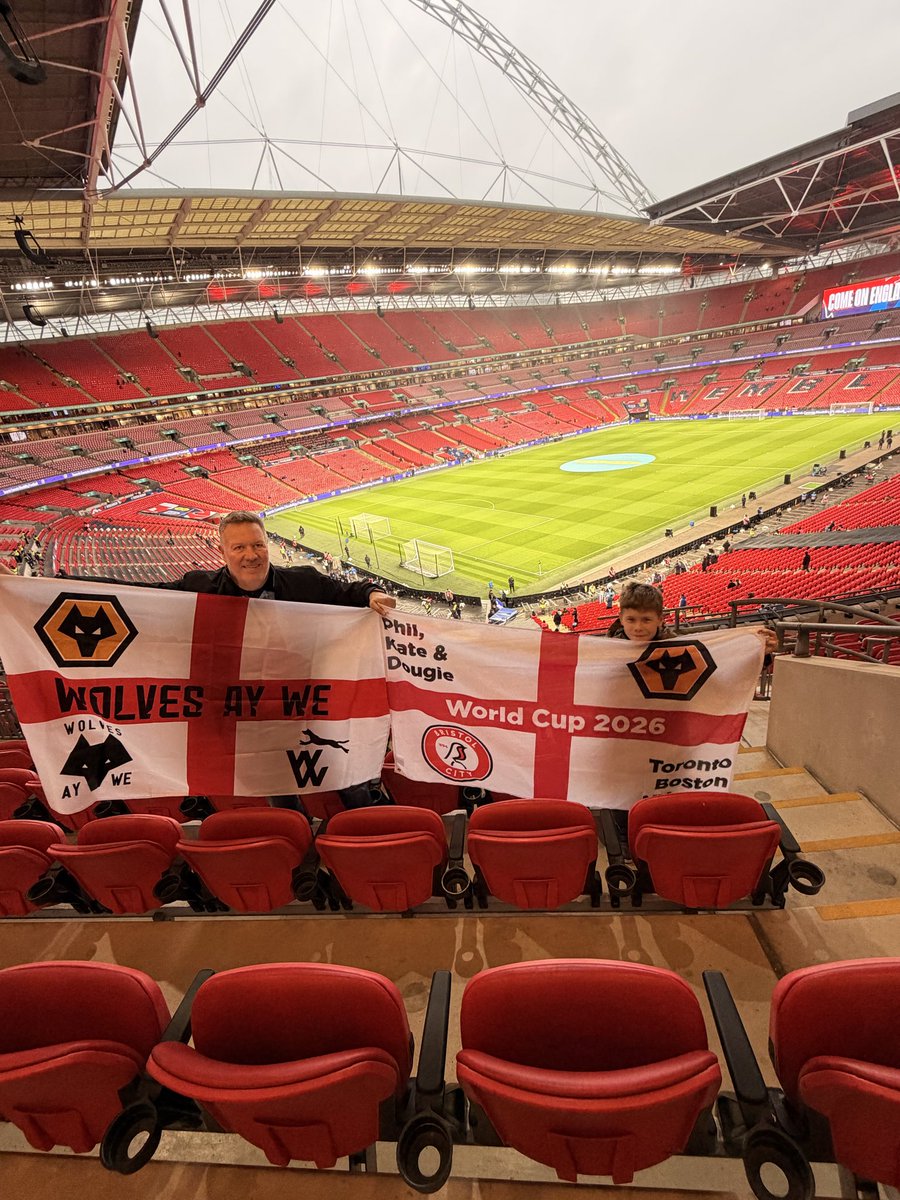 Phil ◣ ◢ tweet media