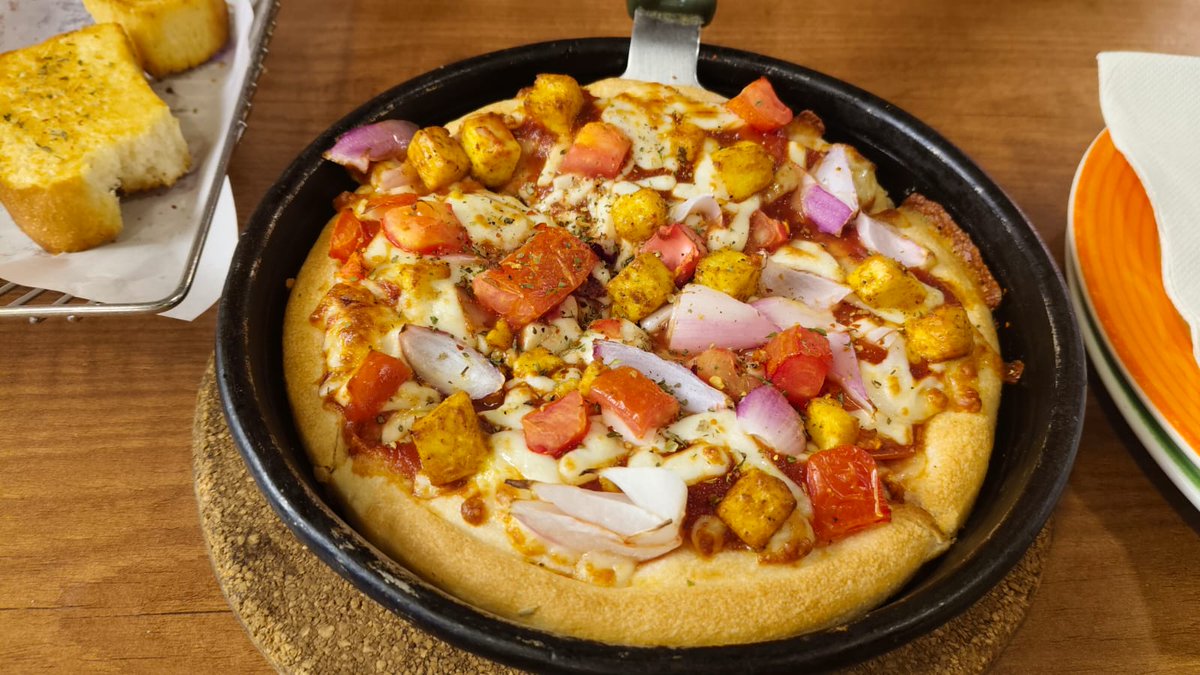 Dark Chain Queen.IP tweet media