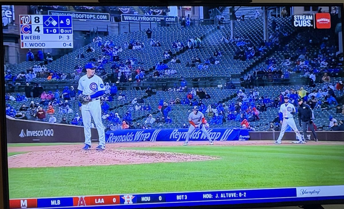 White Sox Exploding Scoreboard tweet media