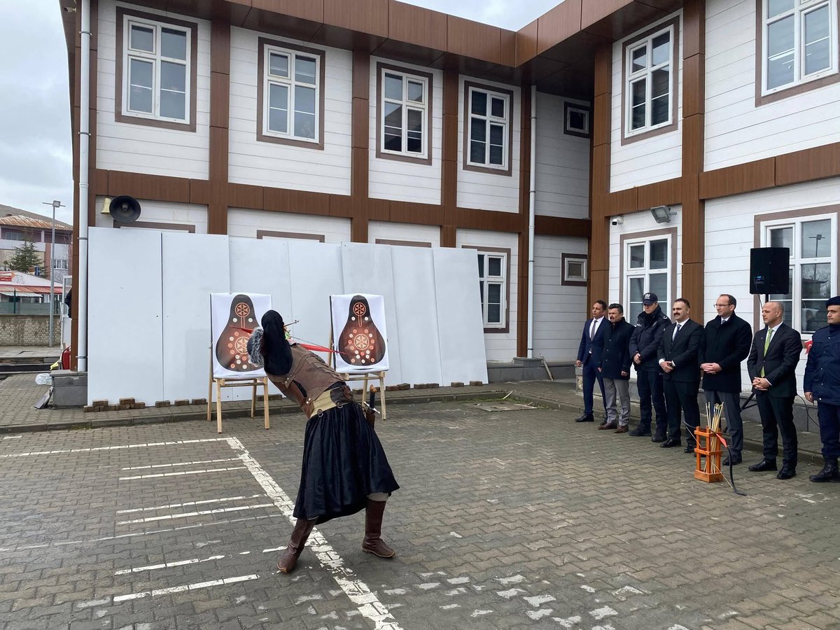 Afşin Gündem / Gülçare ÖZARSLAN tweet media