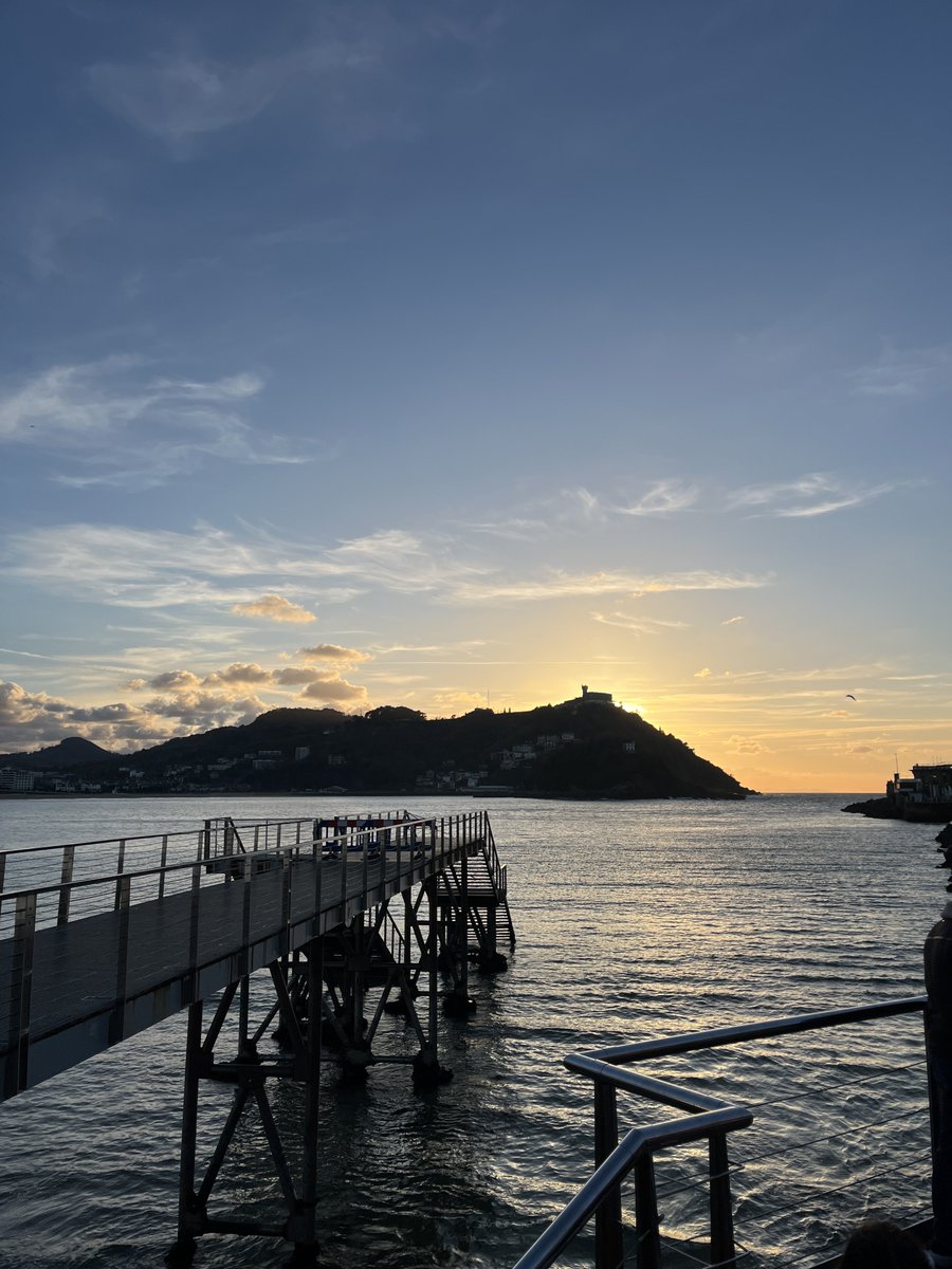 𝒞𝑜𝓁𝒾 tweet media