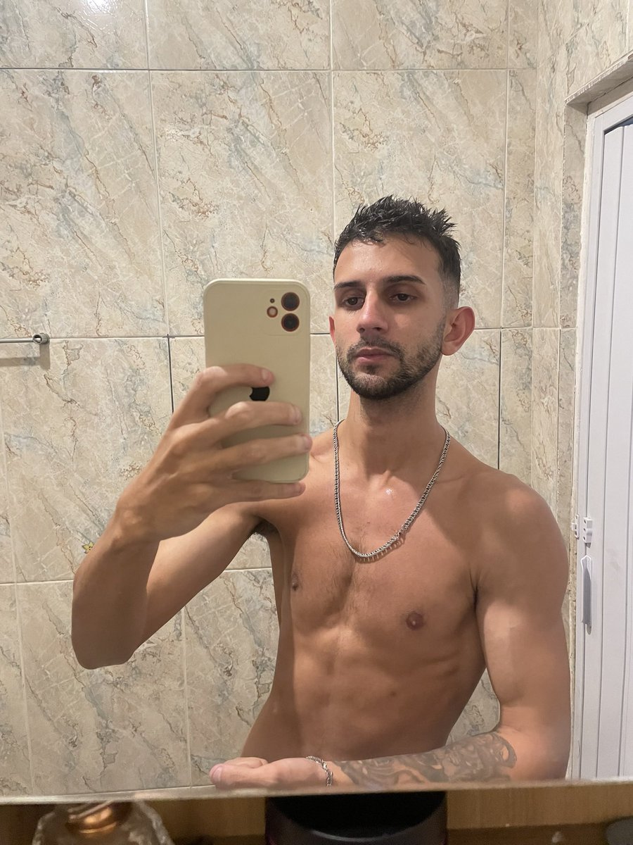 AQUELE QUE VC ODEIA tweet media