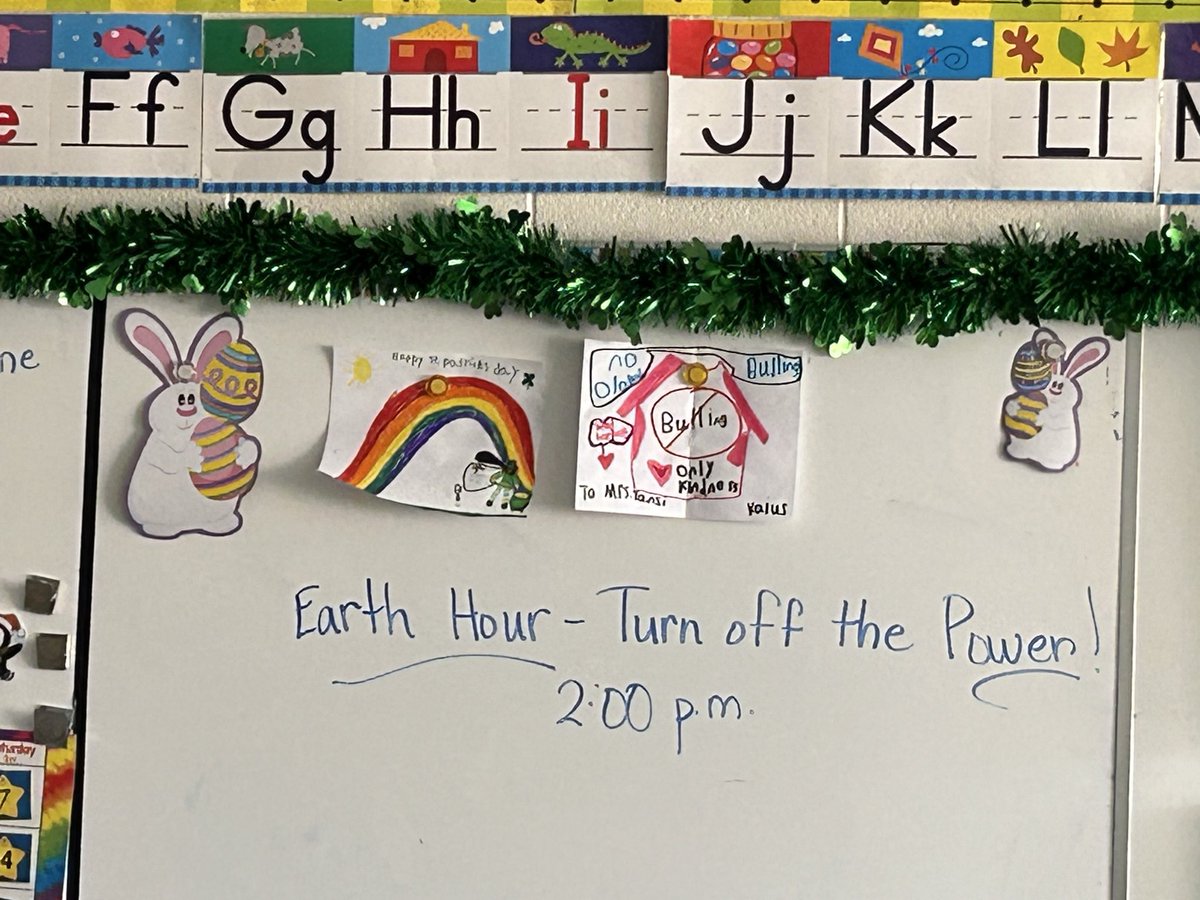 mme_ef's tweet photo. Earth Hour… Turn off the power!! Tomorrow night 8:30-9:30 PM, we remind everyone to turn off all their lights for the planet! Today at SLR we had a practice run. Who needs power when we are blessed with so much natural light from Mother Nature??!! @SLRuizSchool @ec https://t.co/j9TbX0DC9J