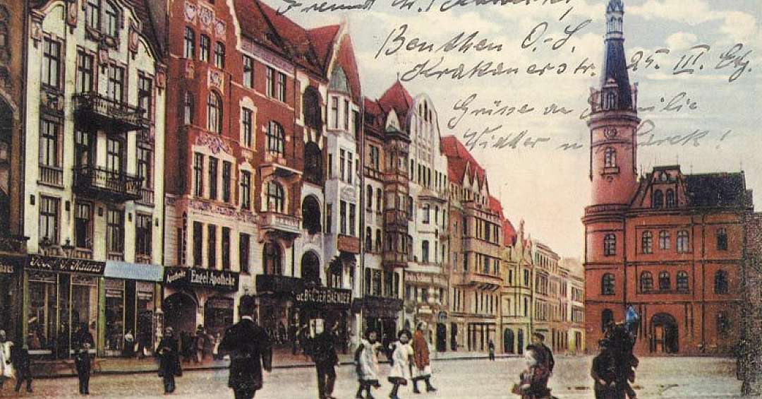 Fana43124688's tweet photo. #Beuthen/#Bytom muss endlich zurückgewinnen,was die Sowjets zerstört haben.Das legendäre Rathaus muss wiederaufgebaut werden. Es wird ein Symbol für die Wiedergeburt der Stadt sein #Schlesien
⬇️
https://t.co/kGEcAWjdD1
@CG0386 @elbgeniesser25 @Houtan2112 @MxrtinMxgger @ostmulle https://t.co/TvutbxZqlI