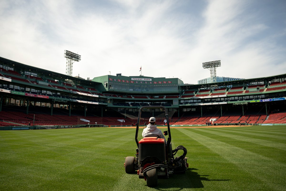 fenwaypark's tweet photo. Our turn in a week. https://t.co/lXplY3K3TY