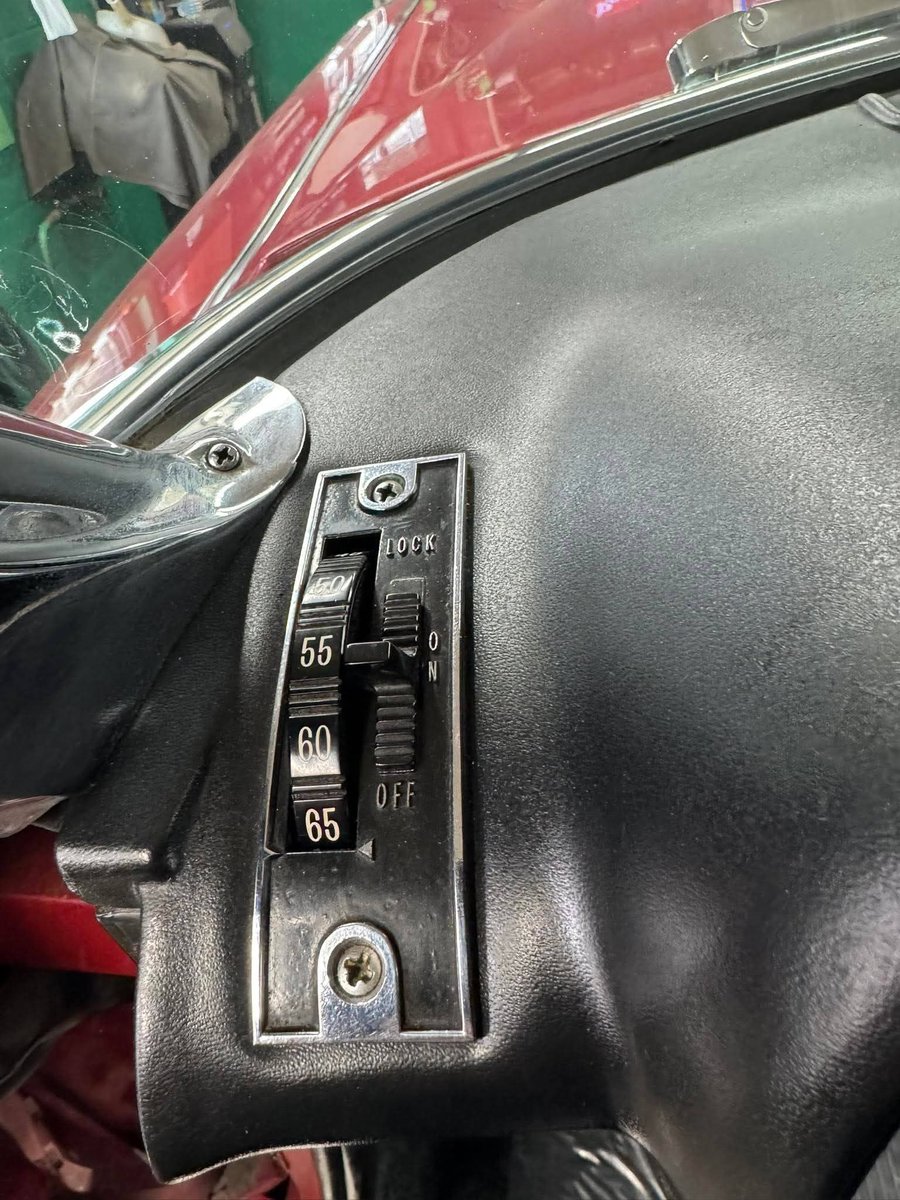 Johnny Cadillac tweet media