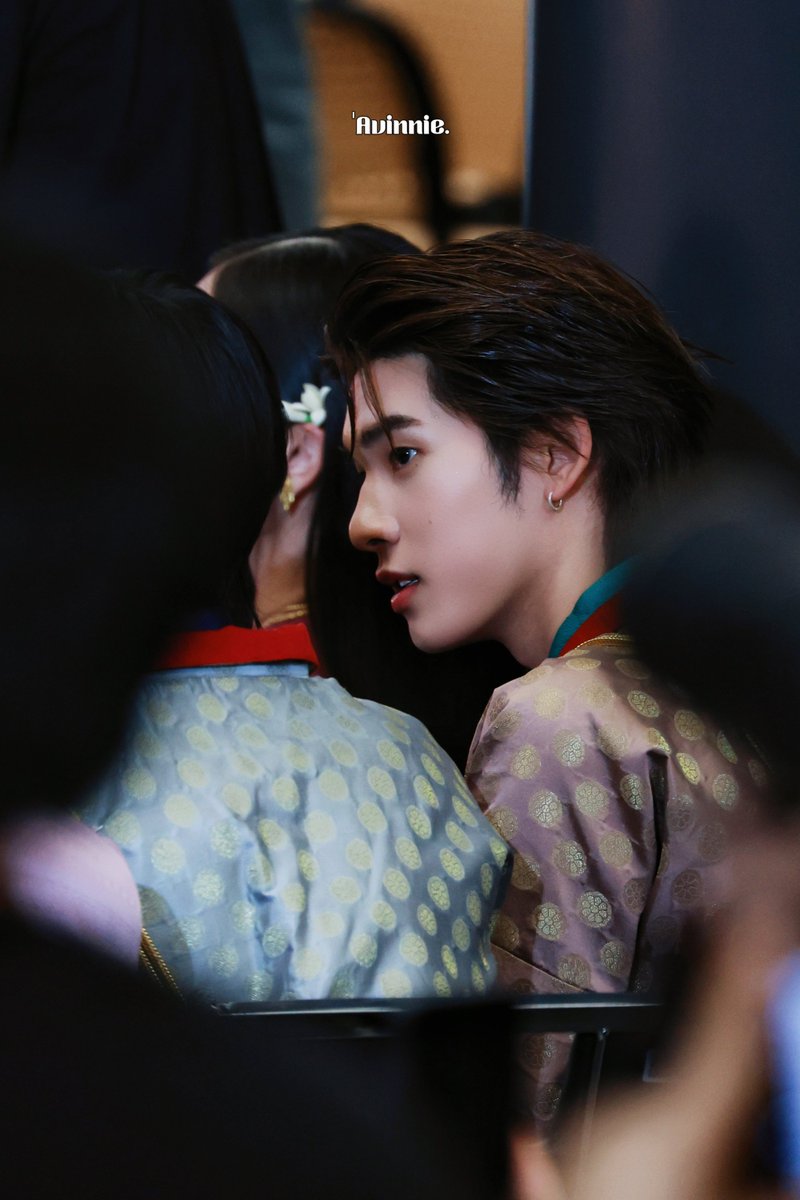 Avinnie•แอนนา tweet media