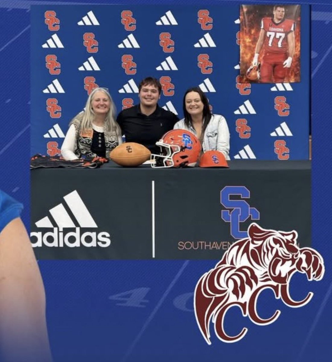 Very Cool to have meet the best Southaven Charger offensive lineman to ever do what we do
And National Campion <a href="/BensonKahlil/">Kahlil Benson</a> !  🔥