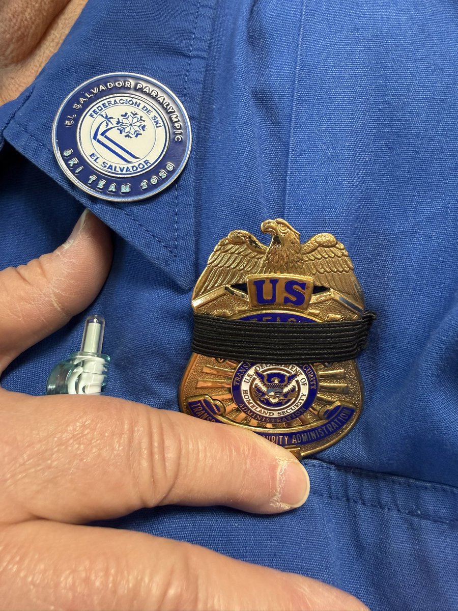 OneTeamRob 🧢 tweet media