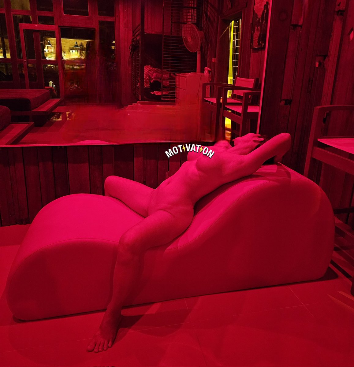 Elder sister /อาเจ๊/ tweet media