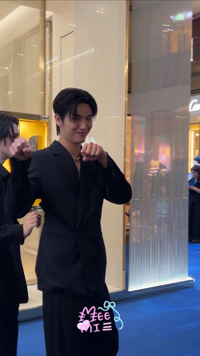 น้องมีนี่ ໒꒱ tweet media