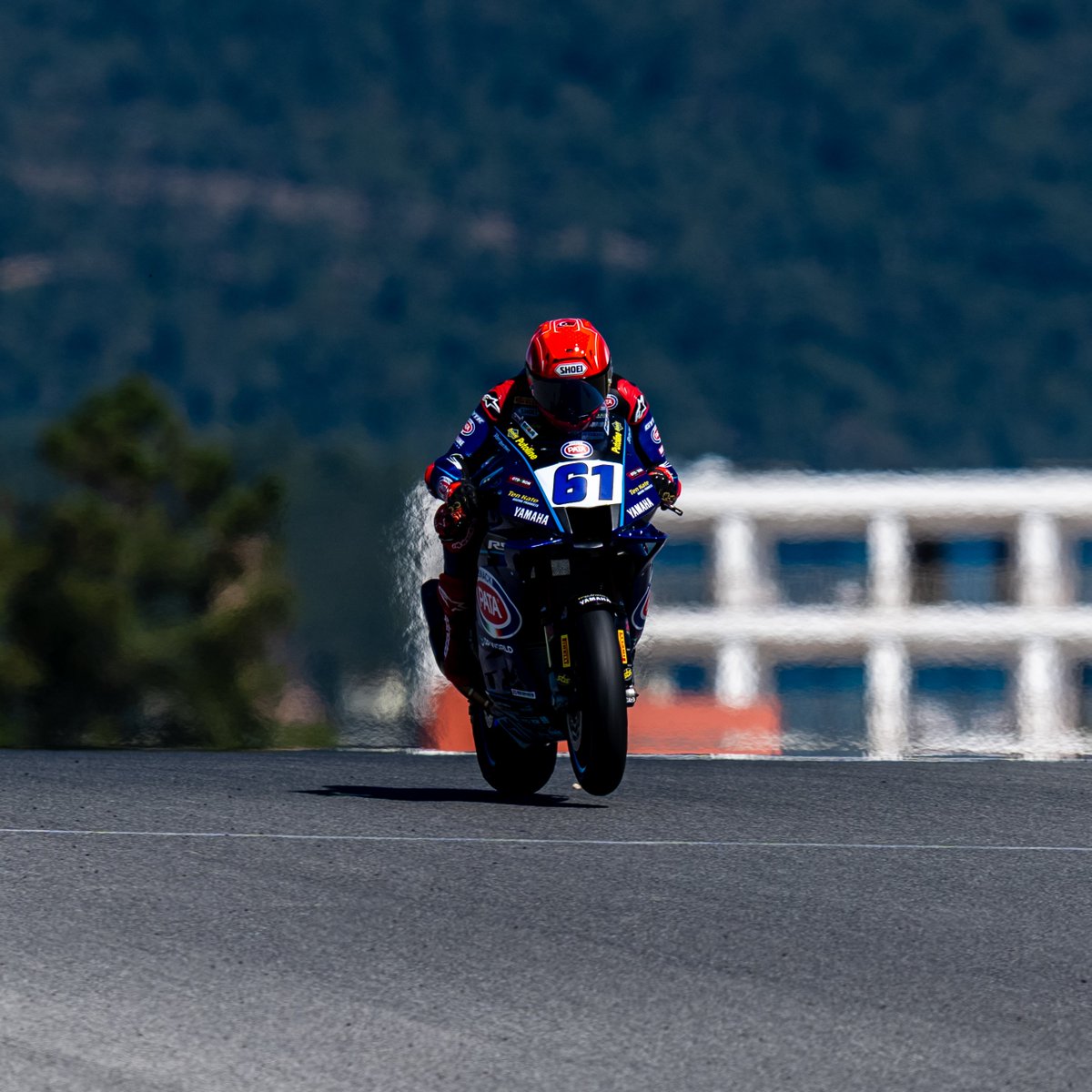 Pata Yamaha Ten Kate Racing tweet media