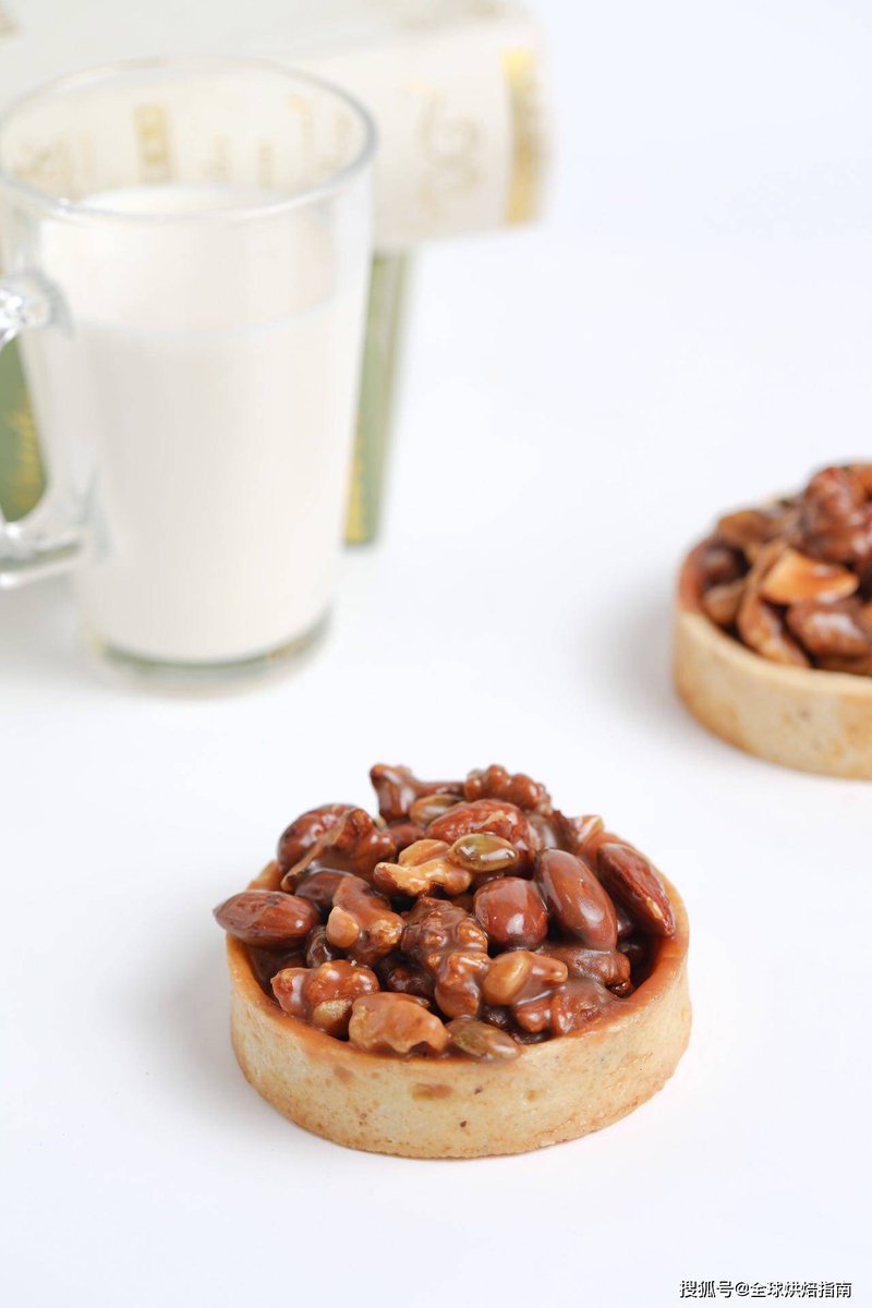 US ALARM  tweet media