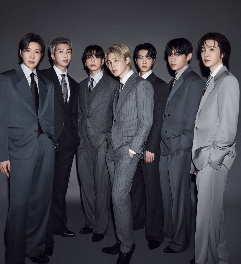 UpdateCharts tweet media