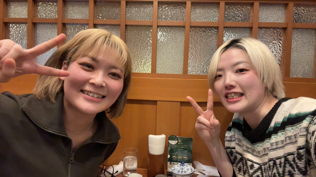 この間、梅村さえちゃんとご飯行ってきたぜ🍚
時間あっという間過ぎたしなんなら足りなくて解散後にずっとLINEしてた笑
また行こー！！！