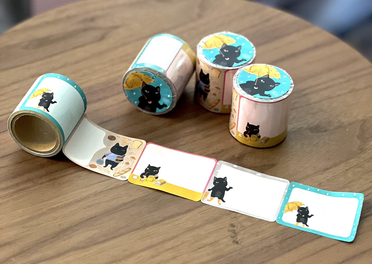 Layna_poco's tweet photo. LAYNA ALLEN 
黒猫多めのイラスト雑貨や手刺繍でお顔を表現した「NYAO」を作成しています

今回新作のおもちゃも持っていきます！

4/5(日) 11時～16時
都立産業貿易センター台東館6階
ブース C-29/30

インスタ
https://t.co/tjZDrbQtsB

#みんにゃでシェア7 
#ニャンフェス23 
#アニマーレ https://t.co/aIVfNGRjAt