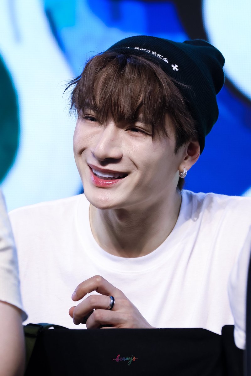 BeAm Js ~ is happy 😊 tweet media