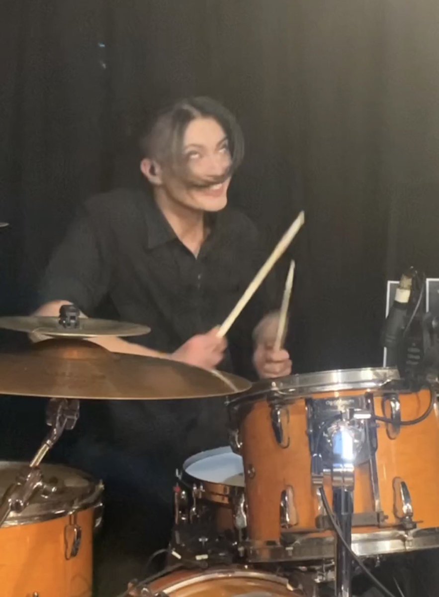 幹太マン tweet media