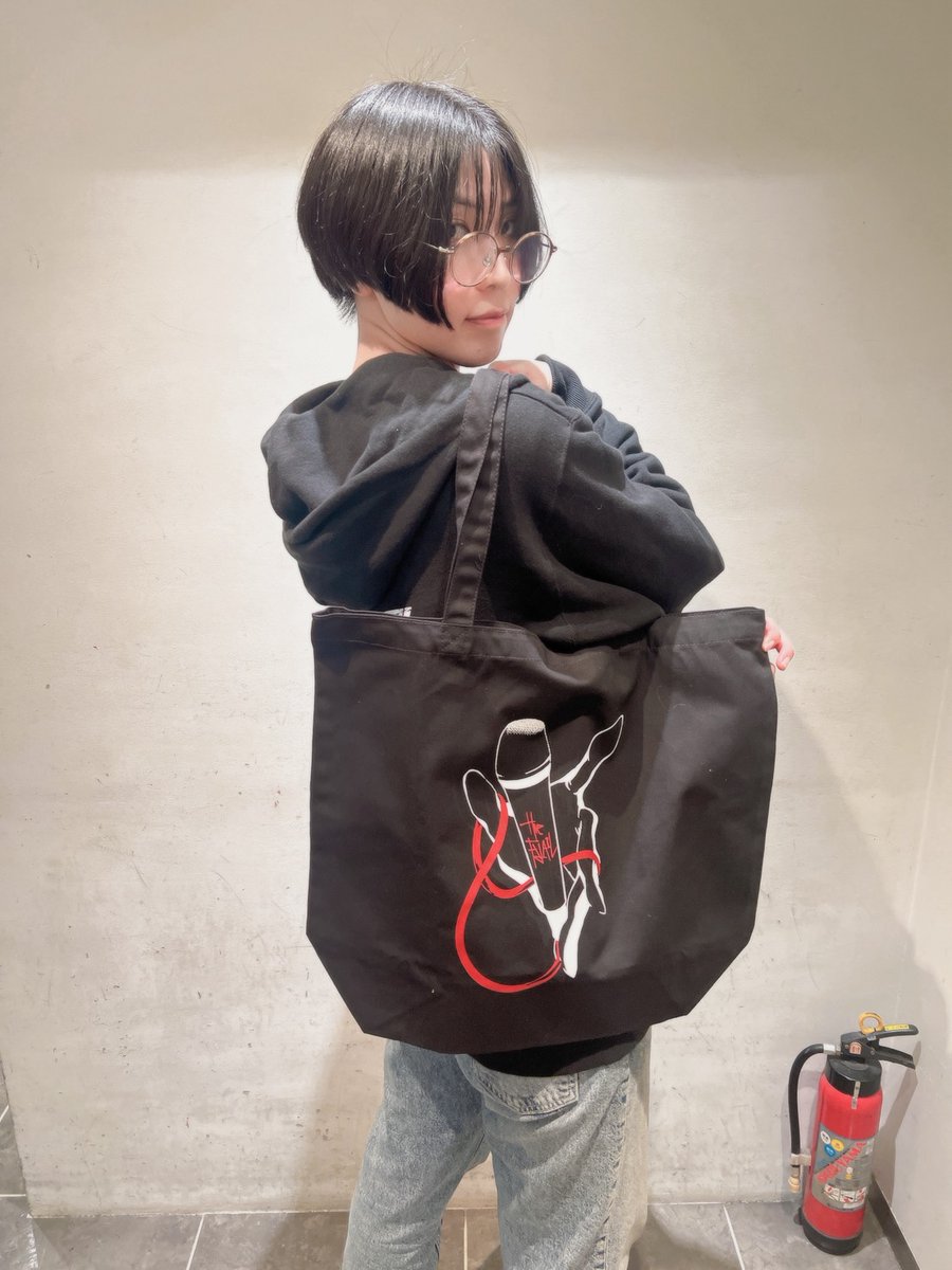 𝐭𝐡𝐞 𝐅ꓤ𝐀𝐈𝐋 tweet media