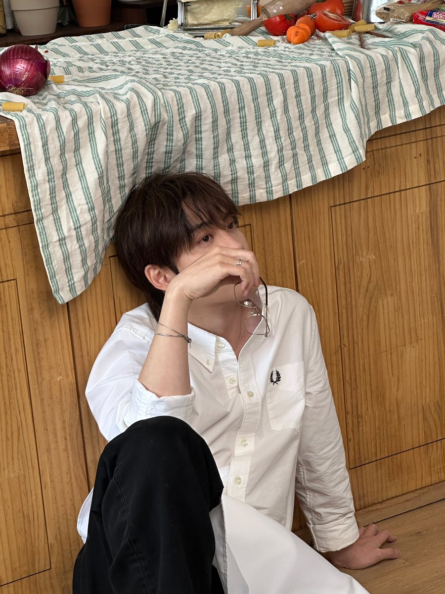 밥먹자 tweet media