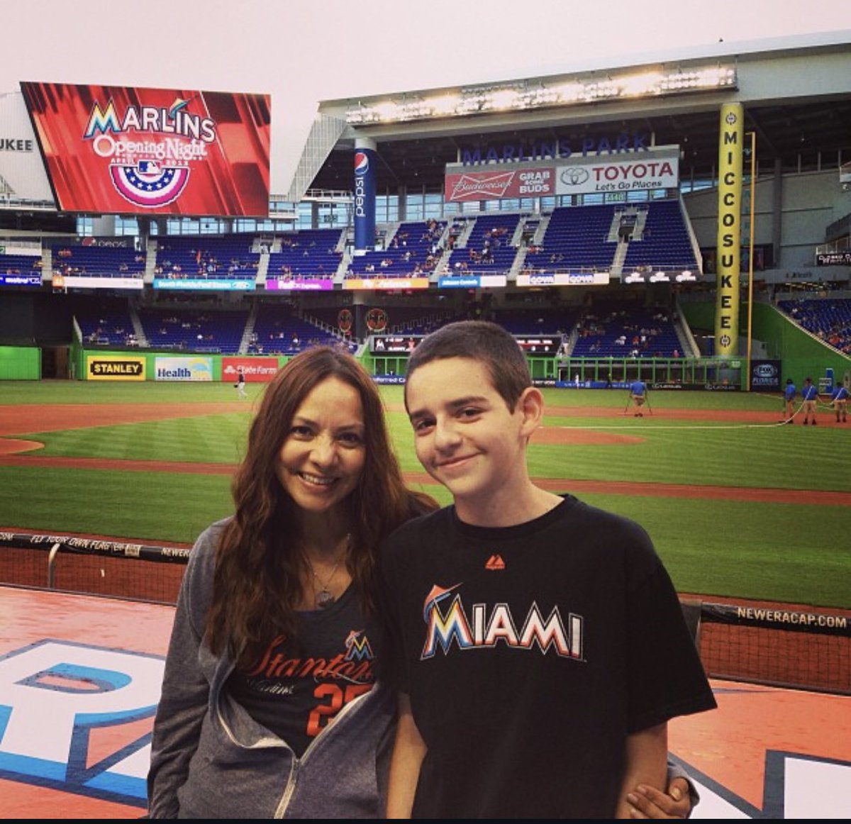 Isaac Azout tweet media