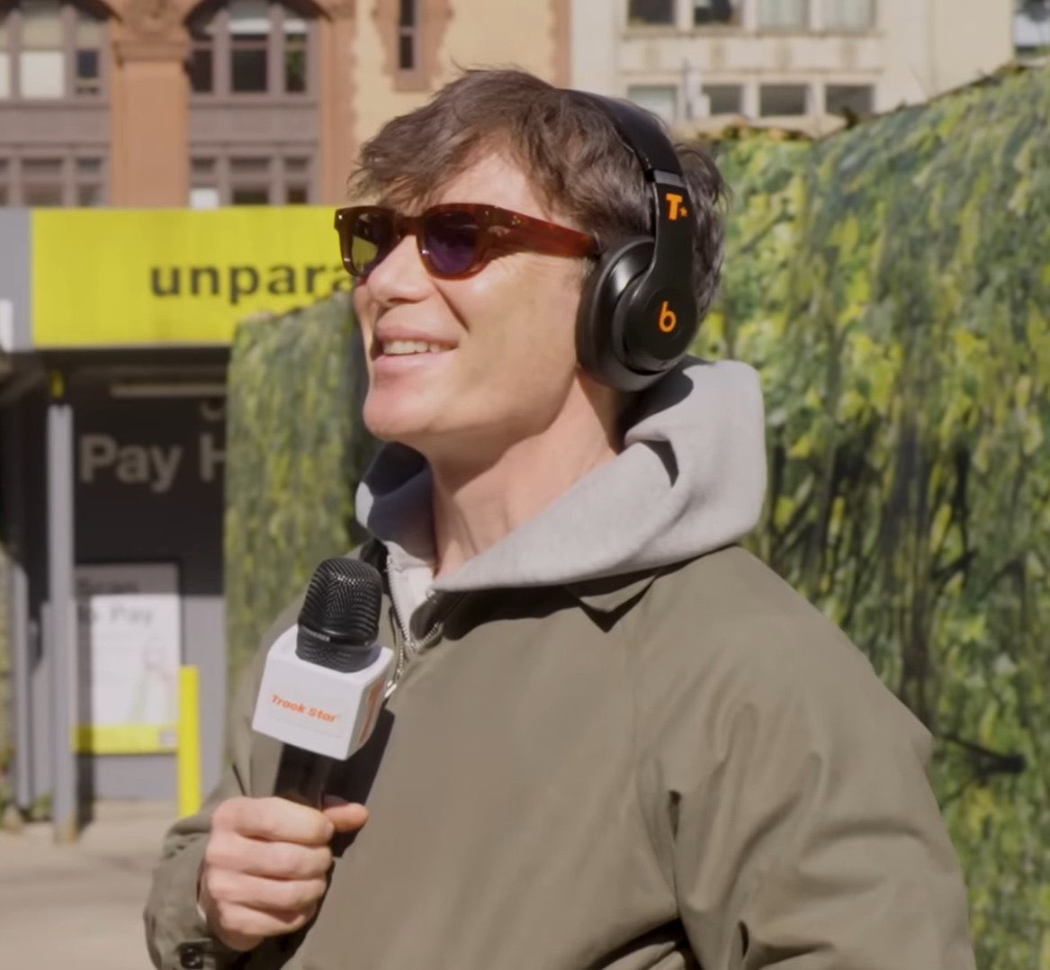 alexandrea tweet media